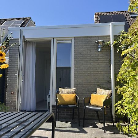 Fijne Vakantiewoning In Domburg Op Loopafstand Strand En Centrum Met Parkeerplaats 외부 사진
